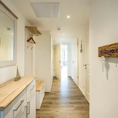 Haus Strandlaeufer 1 3 Buesumer Sprotte *